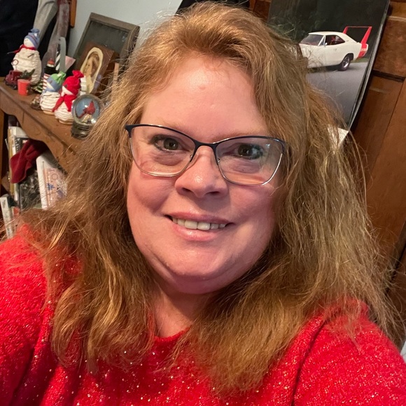 Meet your Posher, Mary - Picture 1 of 1